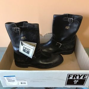 Frye stone black polished stonewash boots